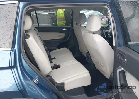 2019 Volkswagen Tiguan Se/Sel/Sel R-Line Jet-Black/Sel R-Line from USA, damaged, VIN 3VV3B7AX9KM152520